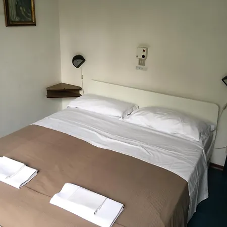 Maddalena マリーナ・ディ・ラヴェンナ