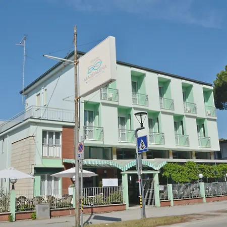 Maddalena Hotel 2*