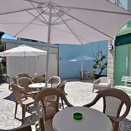 Ξενοδοχείο Maddalena 2*