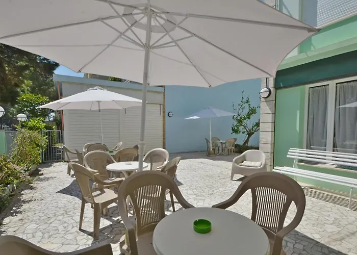 Maddalena Otel