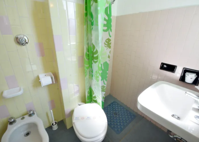 Maddalena מלון מרינה די רוונה